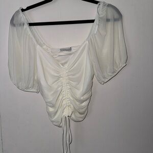 Rouched white short sleeve top